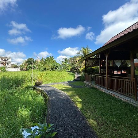 Tirta Padi Villa Ubud Exteriör bild