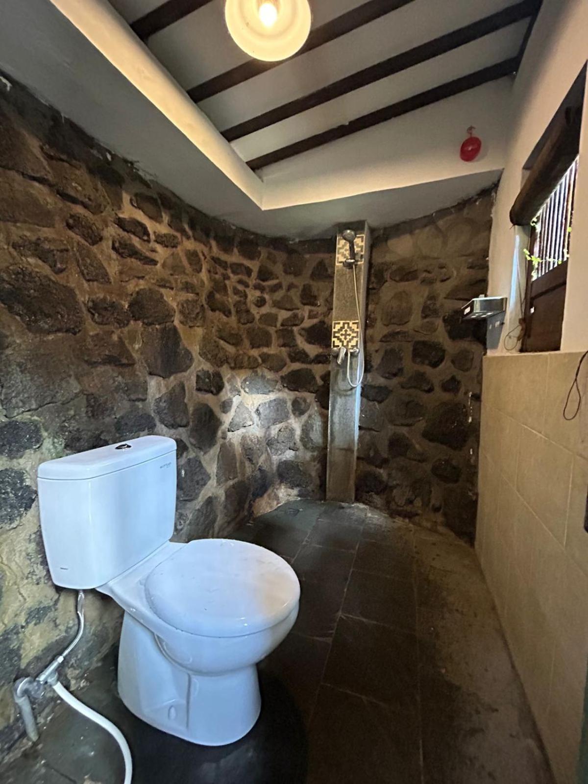 Tirta Padi Villa Ubud Exteriör bild
