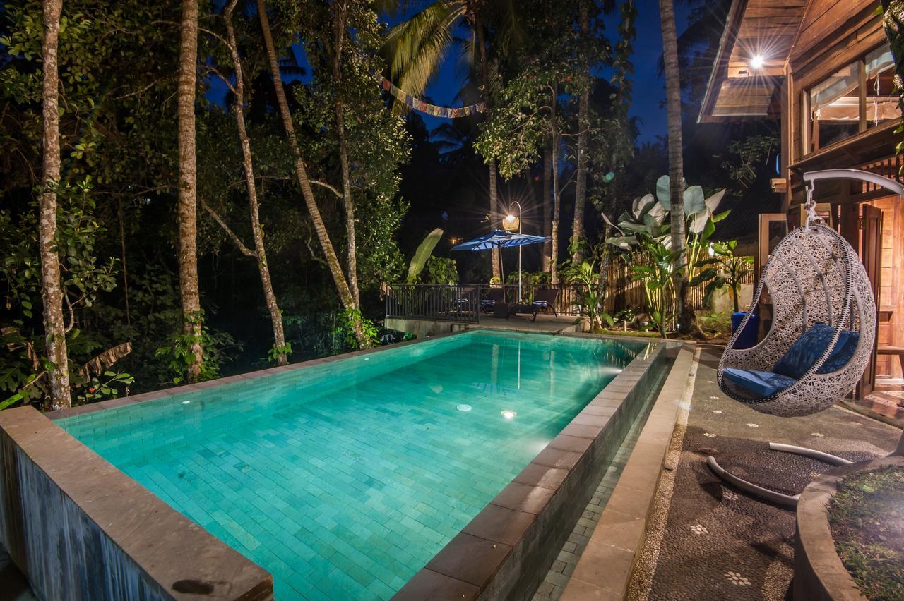 Tirta Padi Villa Ubud Exteriör bild