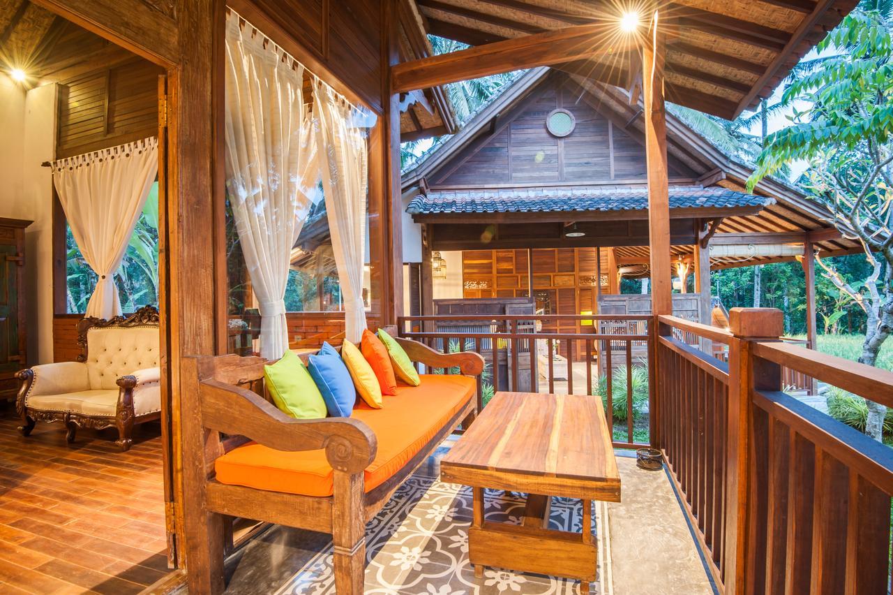 Tirta Padi Villa Ubud Exteriör bild