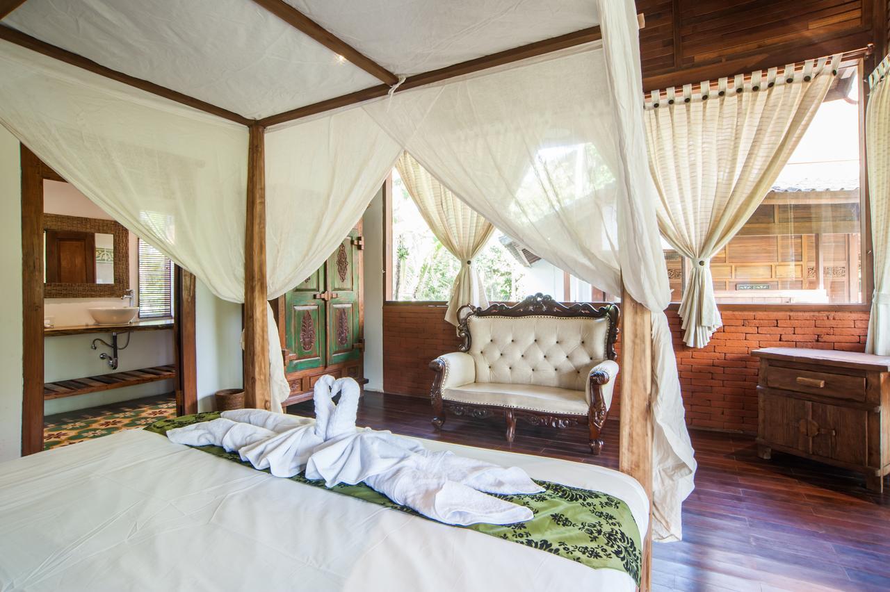 Tirta Padi Villa Ubud Exteriör bild