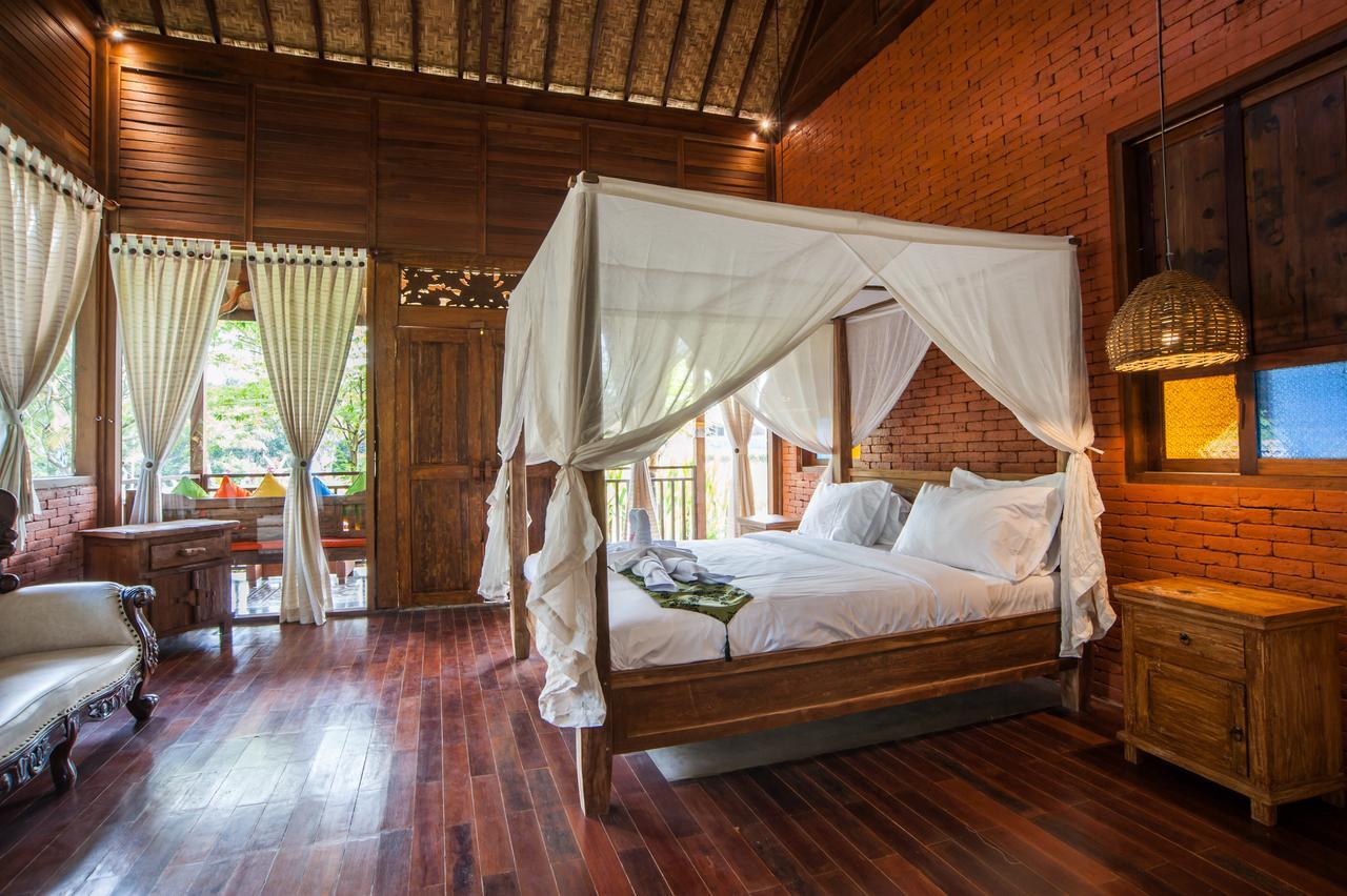 Tirta Padi Villa Ubud Exteriör bild