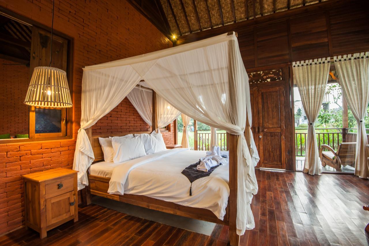 Tirta Padi Villa Ubud Exteriör bild